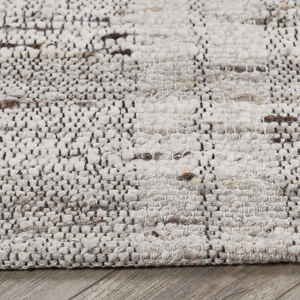 30091650