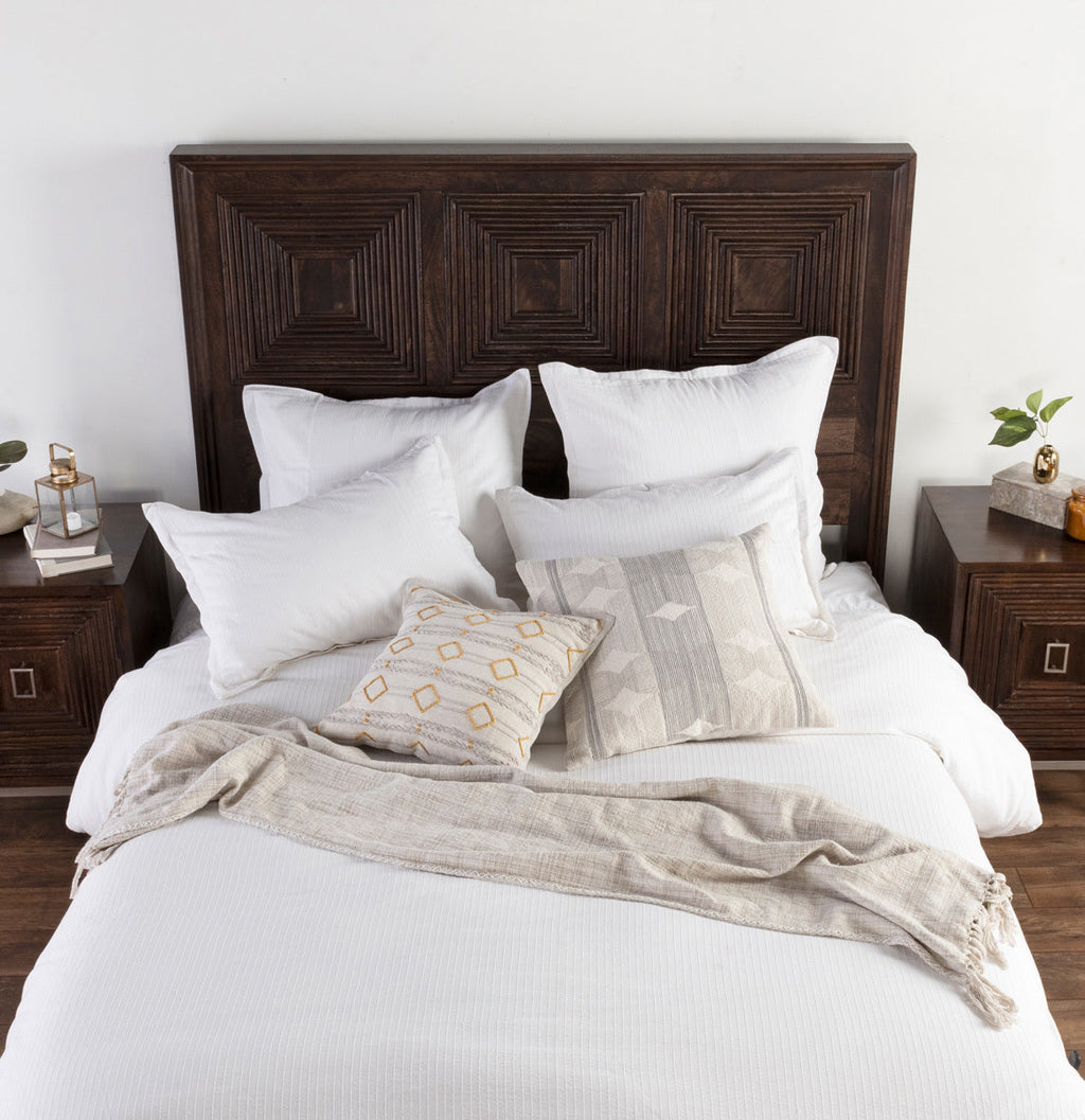 V210001