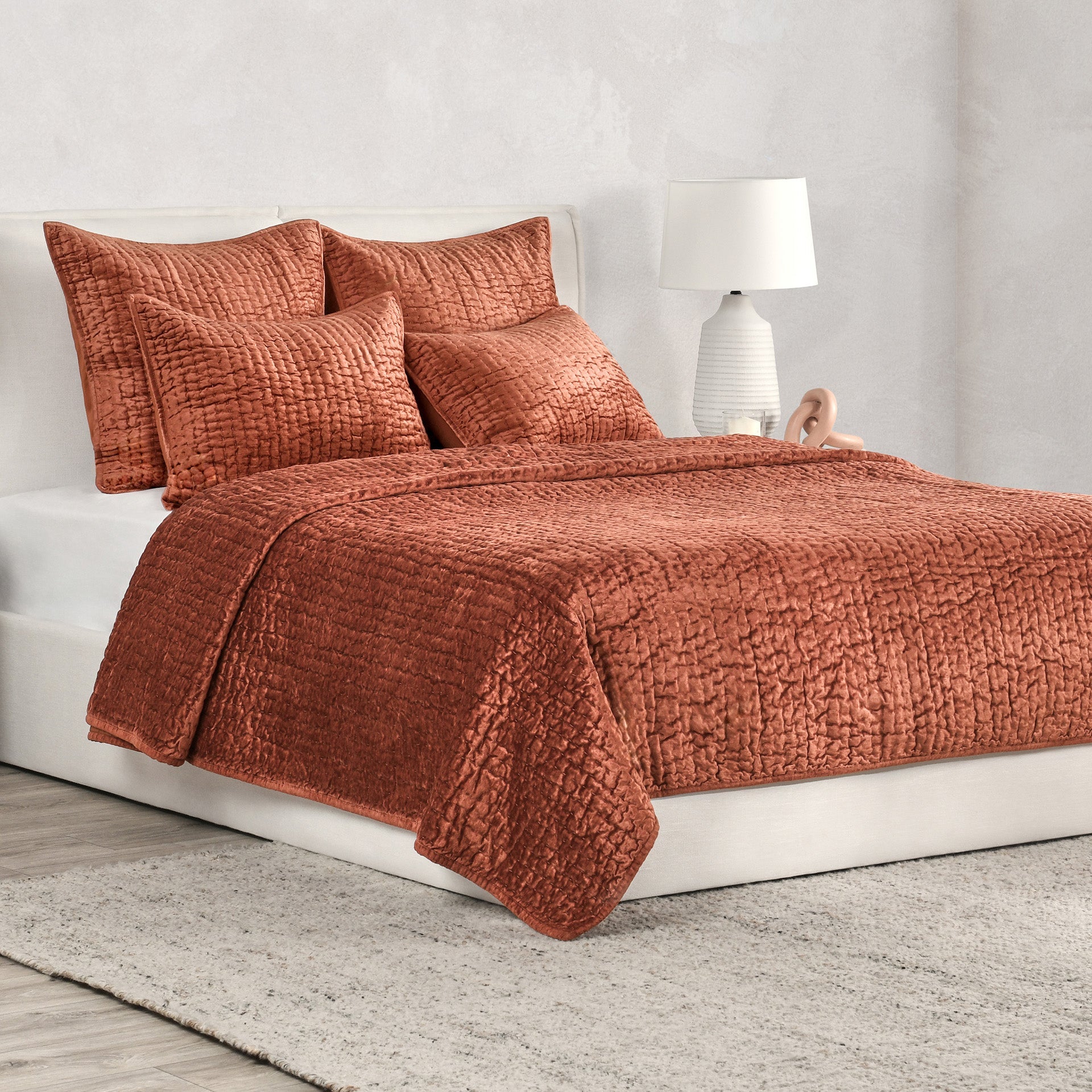 BEDQ523Q